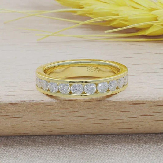 Round Cut Lab Grown-CVD Diamond Channel Setting Wedding Band Ring - JBR Jeweler