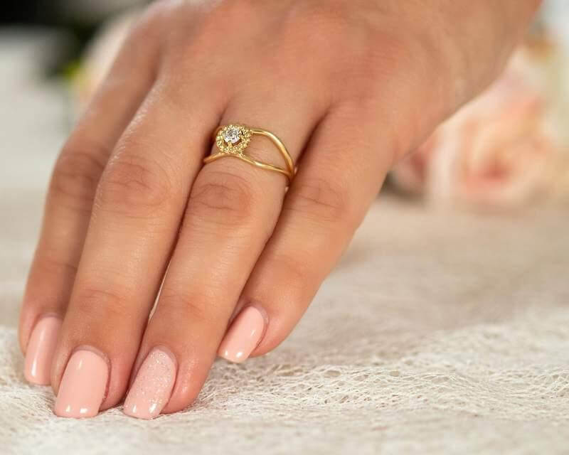 0.50Ct Round Cut Open Shank Yellow Gold Moissanite Diamond Engagement Ring - JBR Jeweler