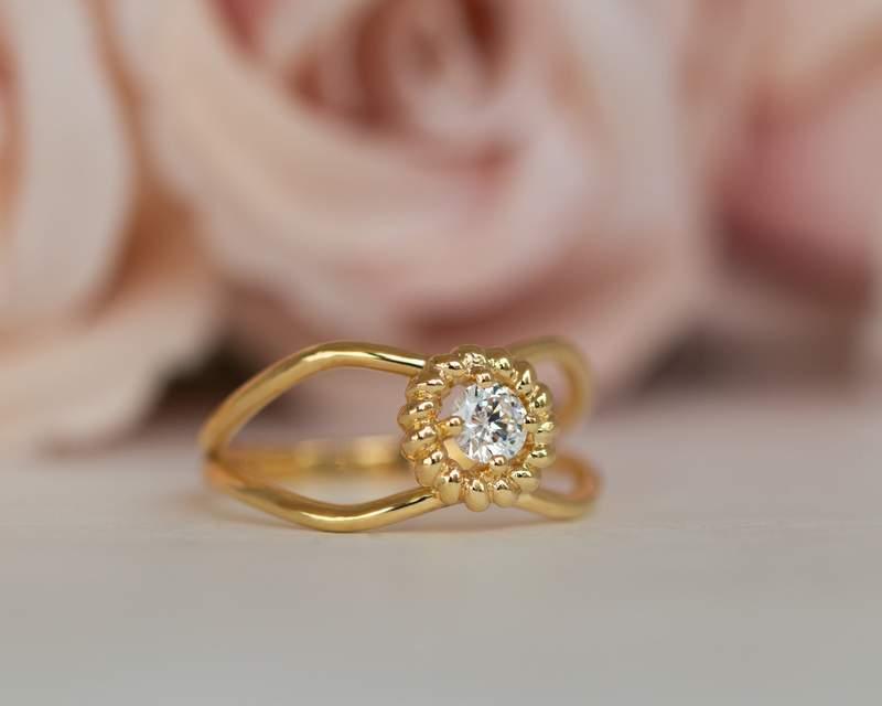 0.50Ct Round Cut Open Shank Yellow Gold Moissanite Diamond Engagement Ring - JBR Jeweler