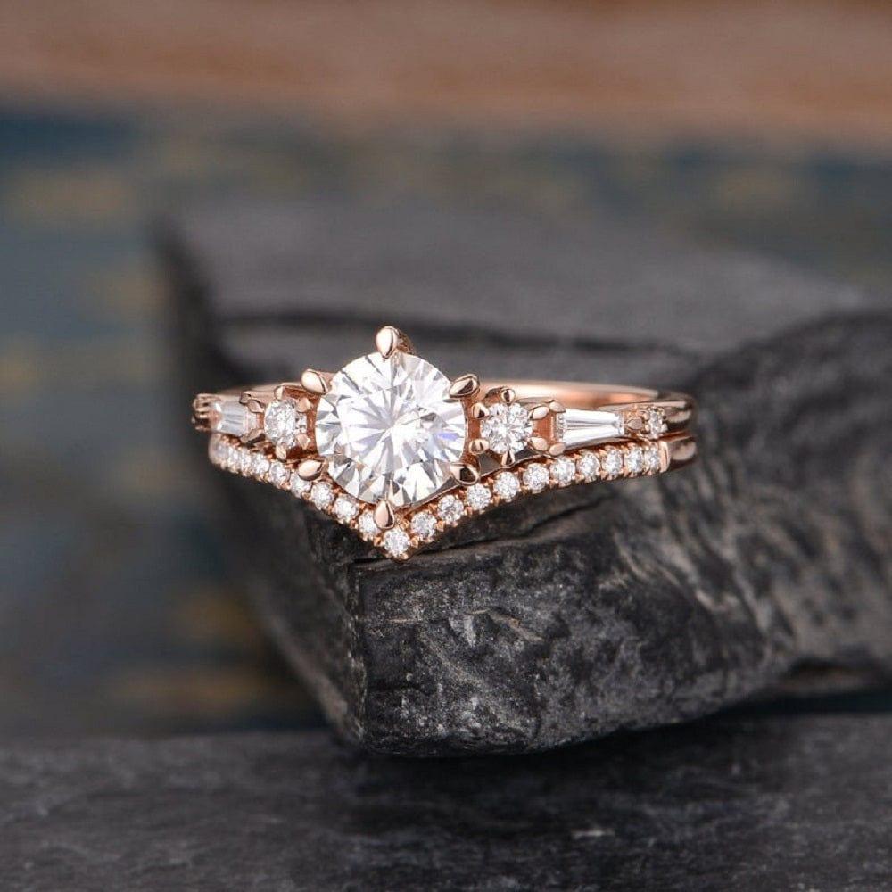 1.0CT Antique Rose Gold Baguette Cut Side Stone Moissanite Engagement Ring Curved Shaped Matching Band - JBR Jeweler