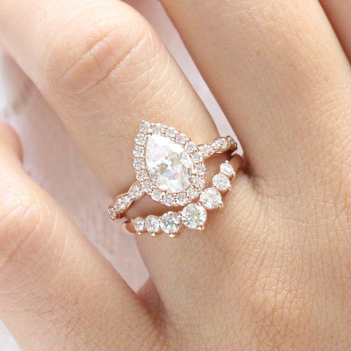 1.50CT Pear Cut Lab-Grown Diamond Vintage Halo Bridal Set Ring (2Pcs) - JBR Jeweler