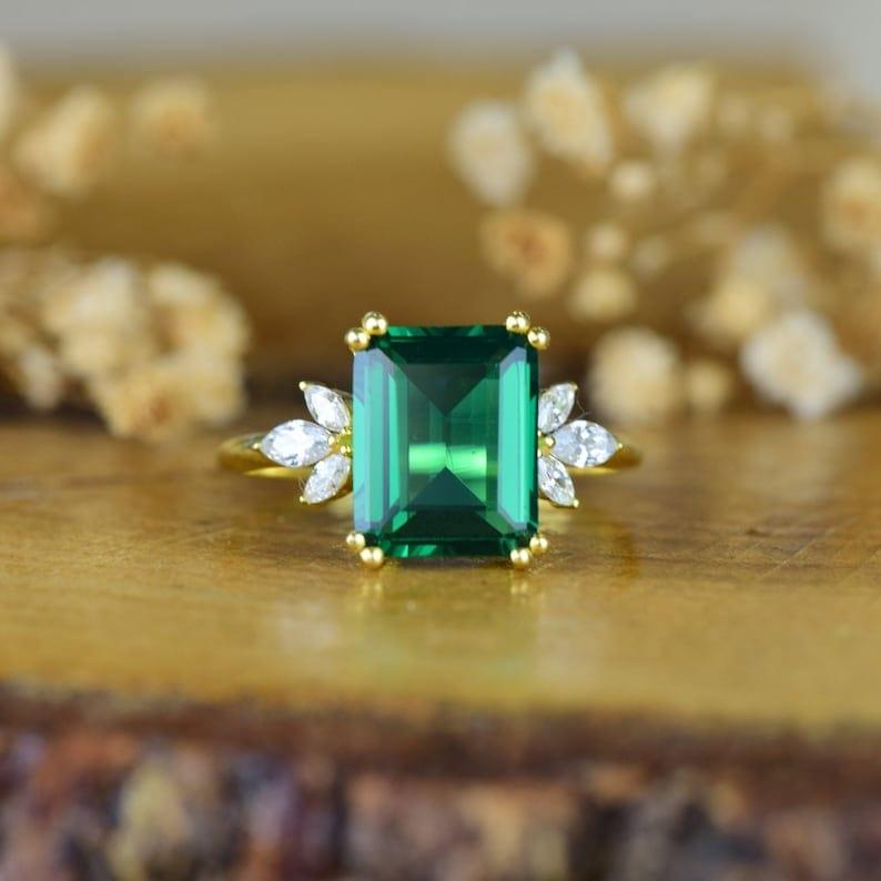 14K Solid Gold Emerald Cut Engagement Green Promise May Birthstone Rin