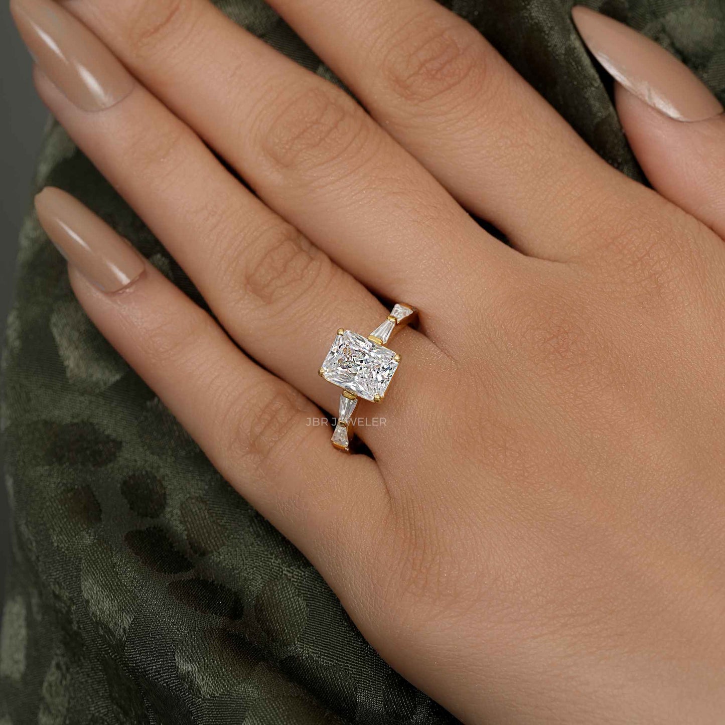 Radiant Cut Moissanite Engagement Ring with Side Stone Baguette