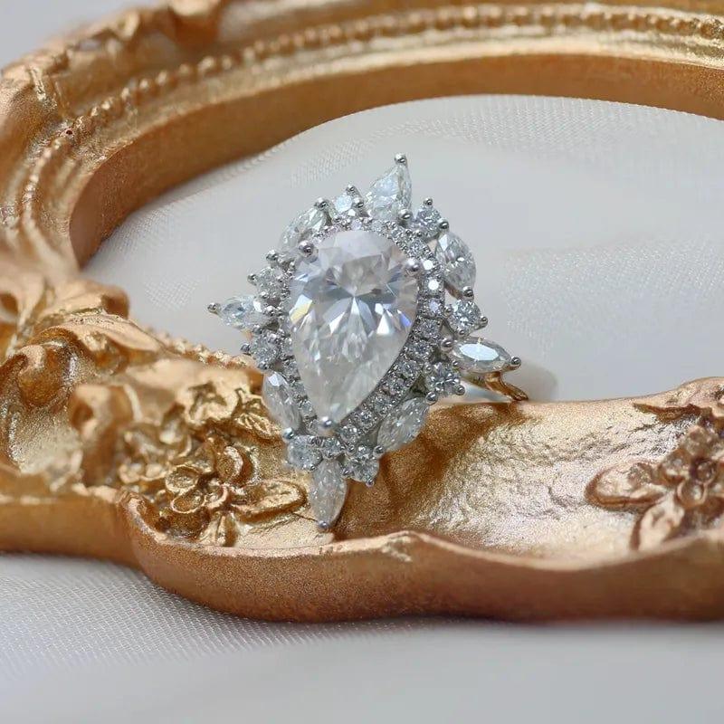 1Ct Pear Shaped Lab Grown-CVD Diamond Vintage Halo Engagement Ring - JBR Jeweler
