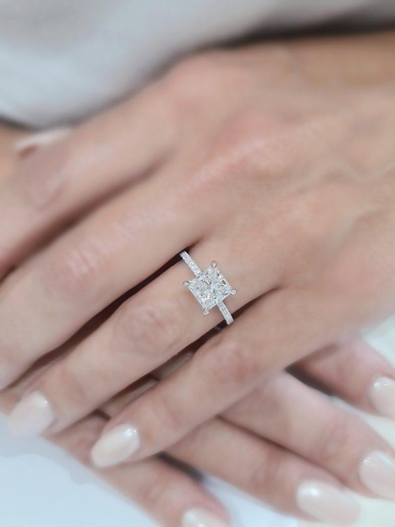 1CT Princess Cut Lab-Grown Diamond Solitaire Halo Engagement Ring - JBR Jeweler