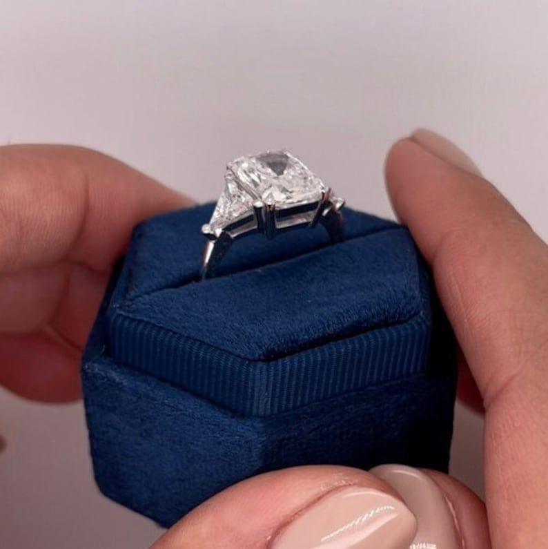 2CT Lab-Grown Diamond Radiant Cut Side Triangle Engagement Ring - JBR Jeweler