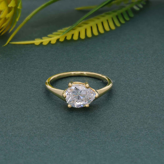 Curved Horizontal Pear Moissanite Diamond Engagement Ring