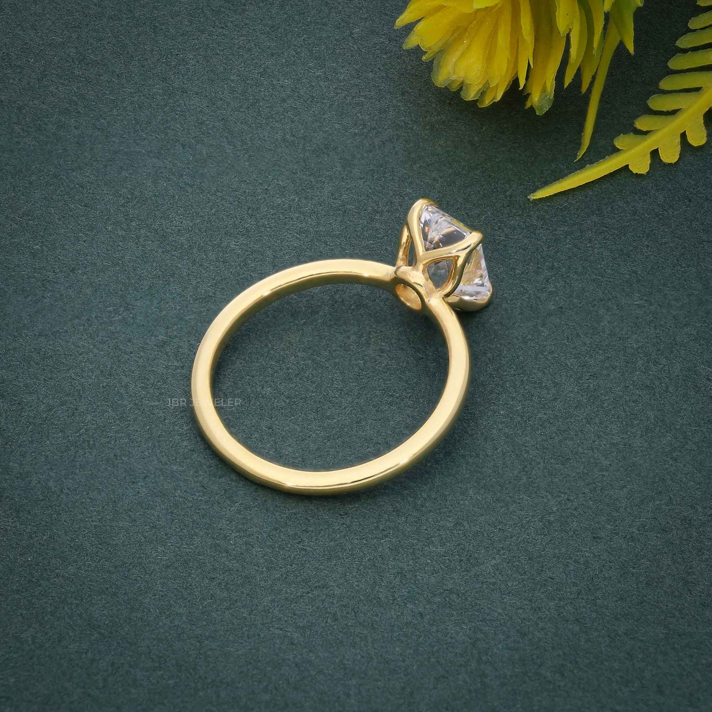 Petal Emarald Moissanite Diamond Engagement Ring
