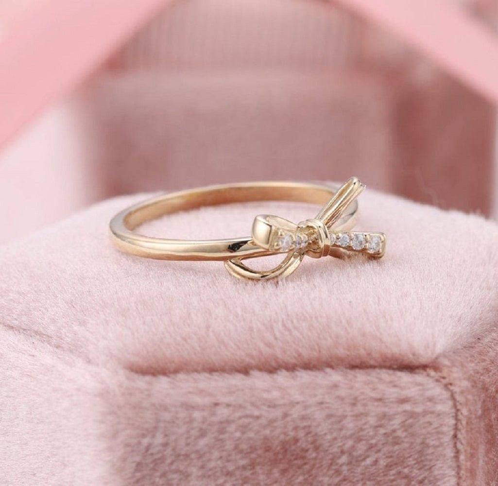 WHAT IS THE MEANING OF A PROMISE RING? | Shop LC
