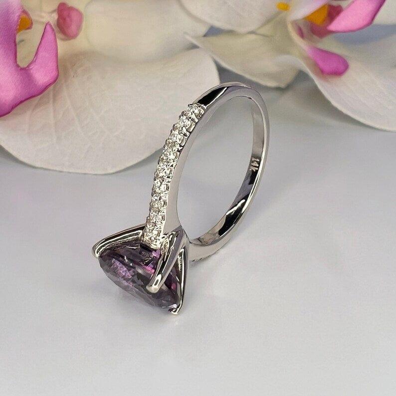 JBR Jeweler Gemstone Engagement Ring Oval Cut Engagement Alexandrite Wedding Moissanite Ring