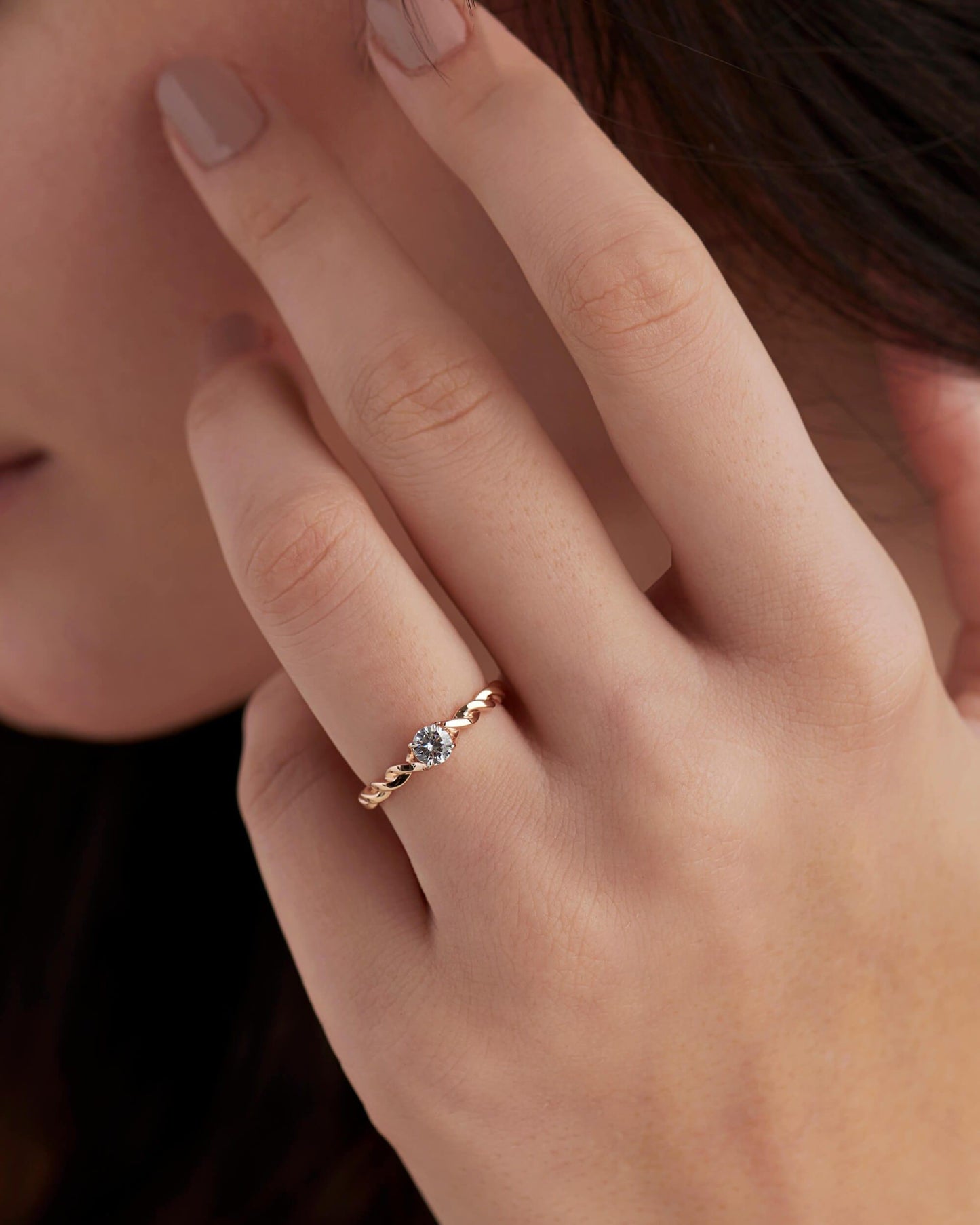 JBR Jeweler Lab Grown Engagement Ring Round Cut Lab Grown Diamond Twist Shank Ring