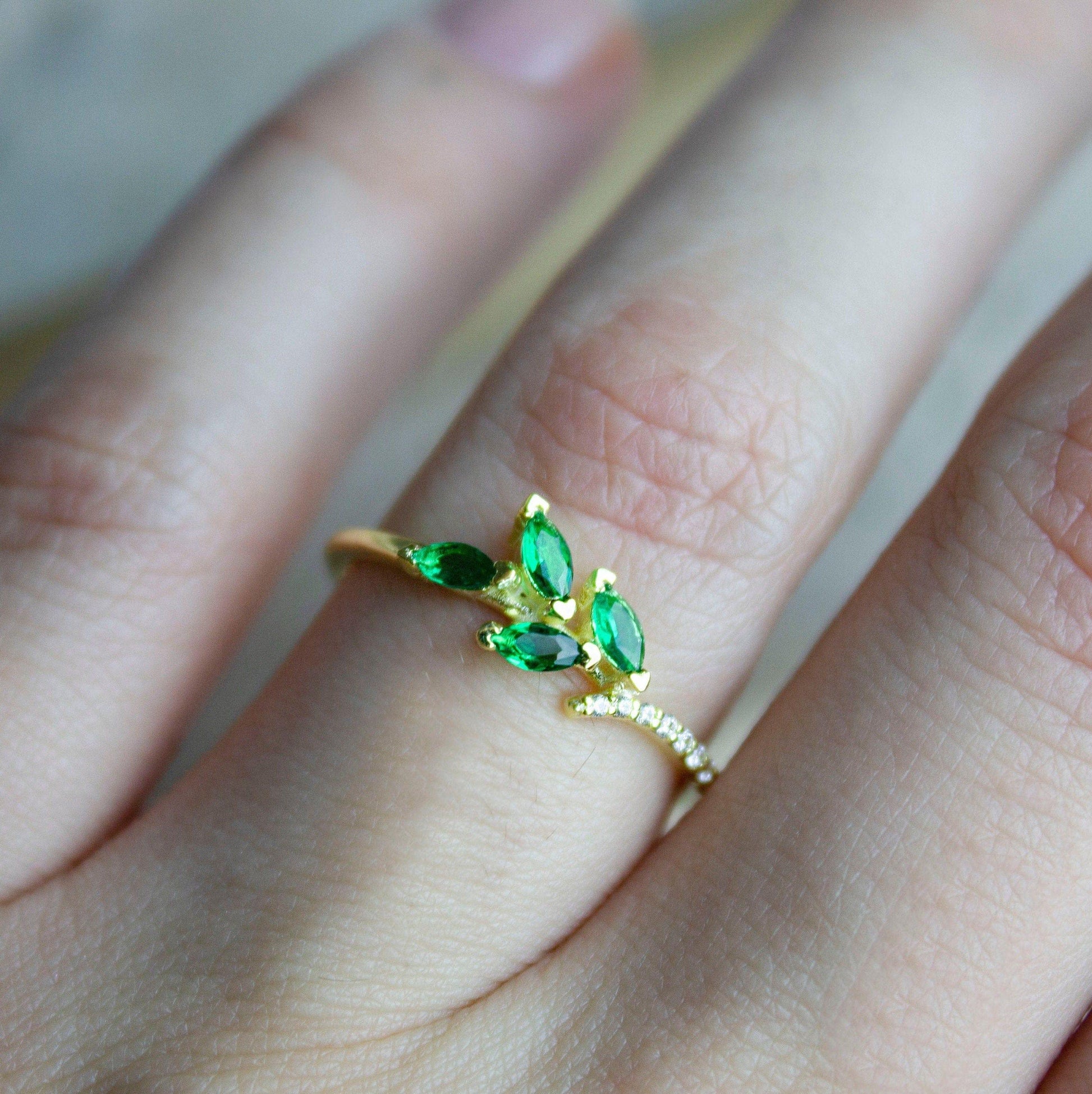 Unique gemstone Flower Green Marquise Solid Gold Wedding Band Anniversary Ring - JBR Jeweler