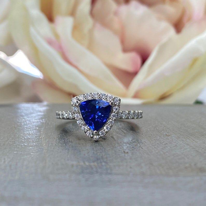 Vintage Triangle Gemstone Trillion Cut Blue Sapphire Ring - JBR Jeweler